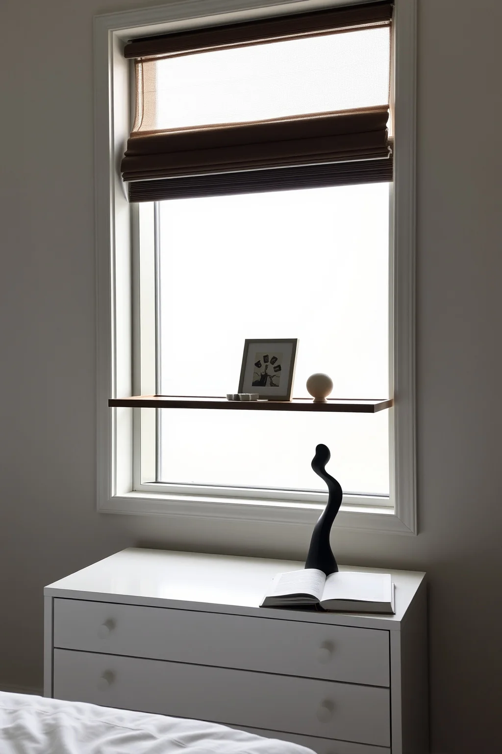 10. Minimal Accessories